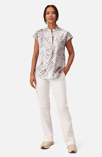Women's Journey Nature's Reflection Print Scrub Top Women's Journey Nature's Reflection Print Scrub Top