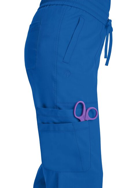 Tia Pant image number 5