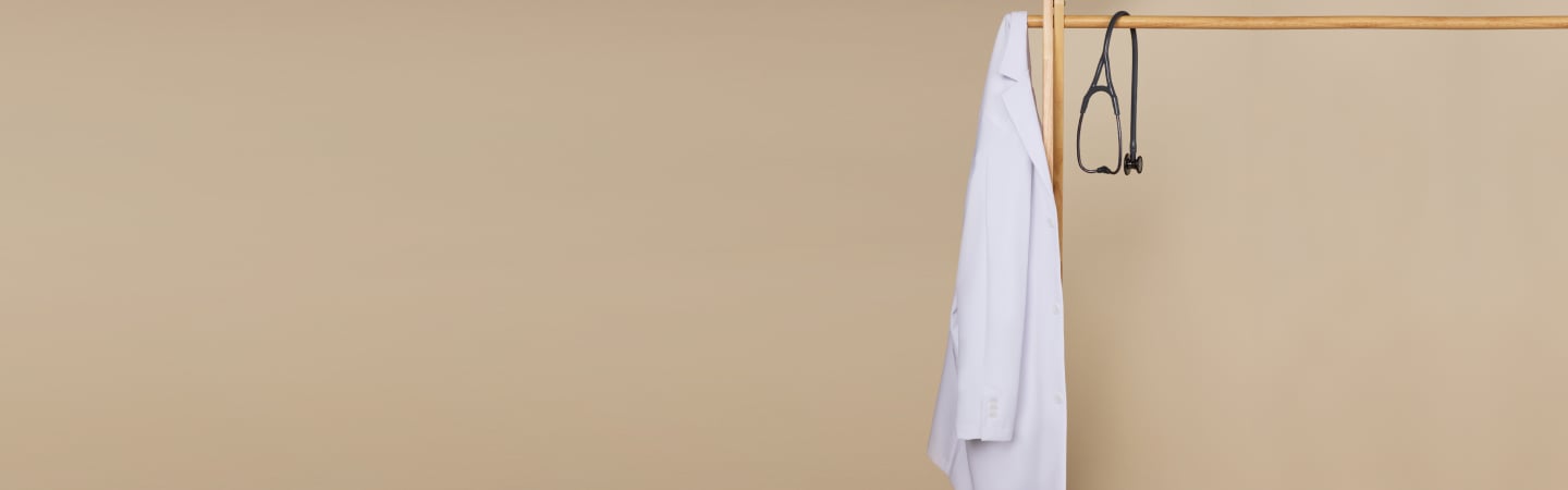 How to Wash Your Lab Coat: Expert Tips for Proper Care & Maintenance