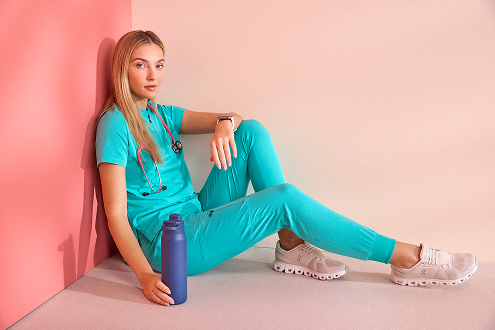 8 Best Stylish Scrubs for Healthcare Pros