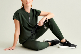 What Are the Best Scrub Materials for Long Shifts?